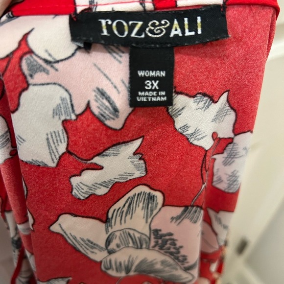 ROZ & ALI Woman Floral Print Red Kimono Cardigan Style Top 3X - Picture 6 of 6